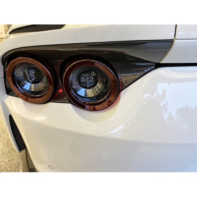 Ferrari 812 Superfast cornici fanali posteriori in carbonio