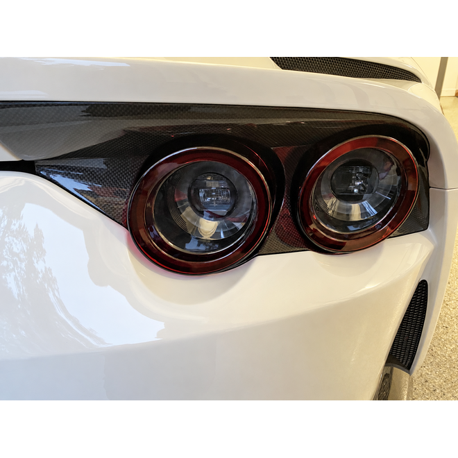 Ferrari 812 Superfast cornici fanali posteriori in carbonio