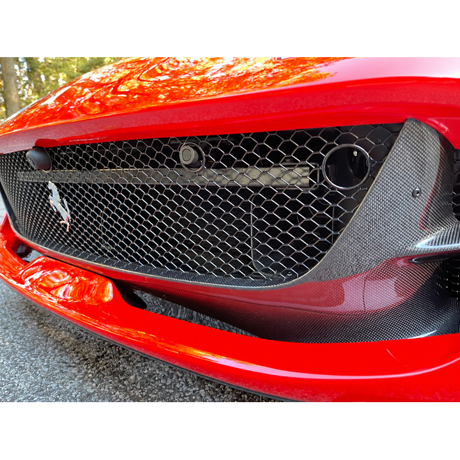 Ferrari 812 Superfast / GTS carbon voorbumper luchtinlaat