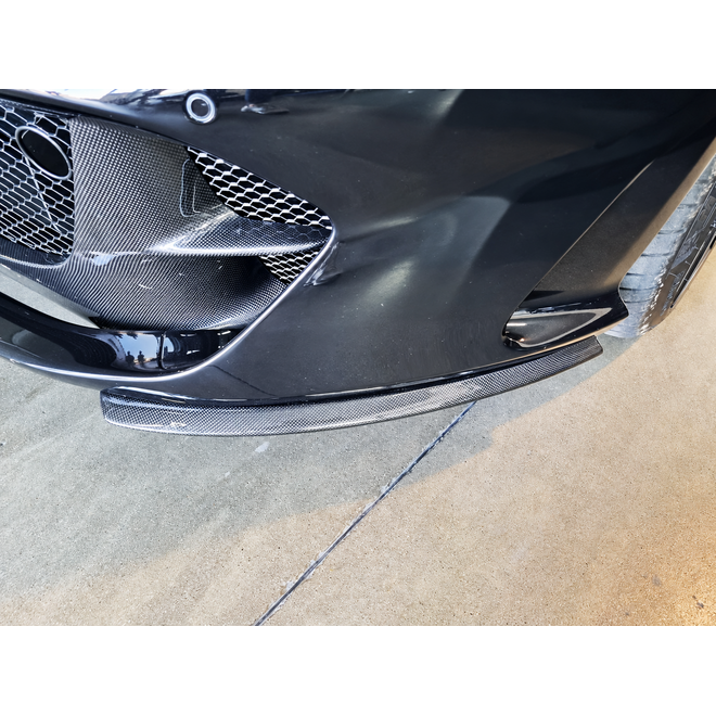 Ferrari 812 Superfast / GTS carbon front bumper air intake