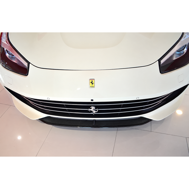 Ferrari GTC4Lusso / T spoiler dianteiro em carbono