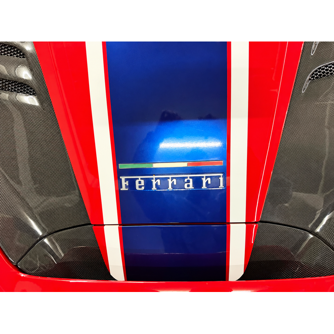Ferrari F8 Spider panel aerodinámico trasero de carbono