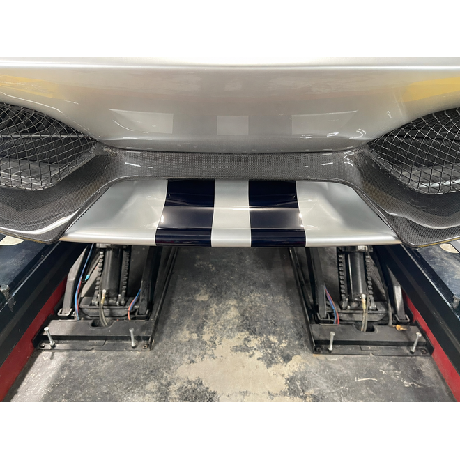 Ferrari 488 Pista / Pista Spider travessa do para-choques dianteiro em carbono