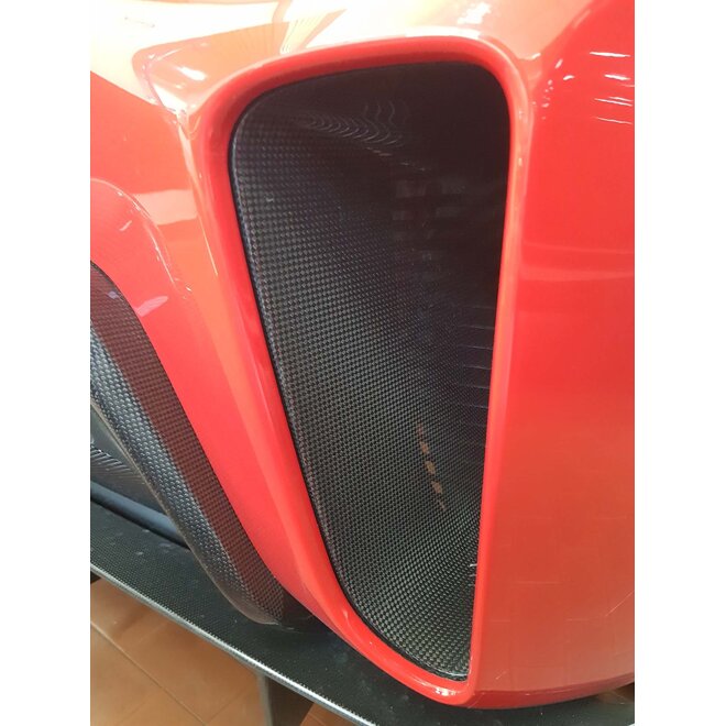 Ferrari 488 Pista / Pista Spider carbon achterbumper luchtuitlaten set