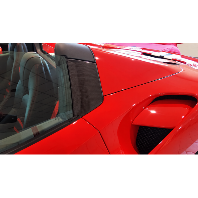 Ferrari 488 Spider / Pista Spider / F8 Spider revestimentos dos pilares B em carbono