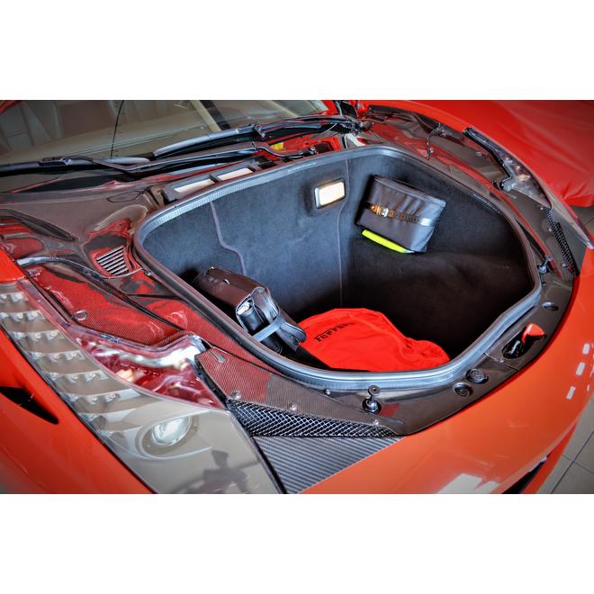 Ferrari 458 Italia / Spider Carbon Kofferraumverkleidung LHD