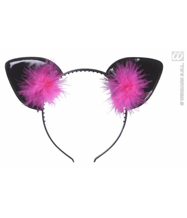 Oren katje met veren