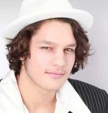 Kojak hoed wit populair