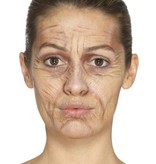 Make up kit oude vrouw
