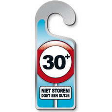 Deurhanger 30+ Niet Storen! Doet Een Dutje