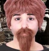 Snor + baard bruin