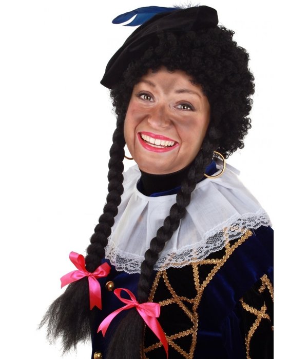 Pietenpruik Met Lange Vlechten