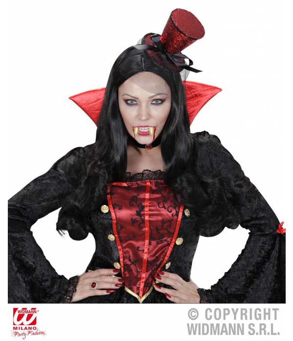 Vampire tanden lichtgevend in donker