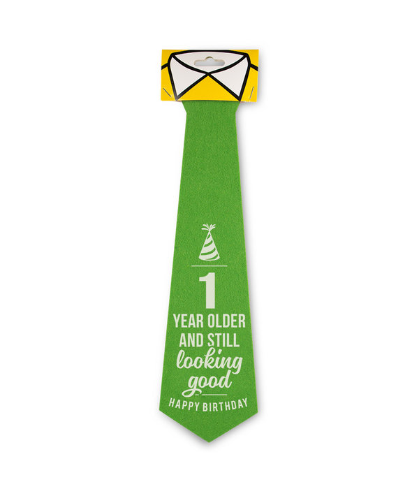 Stropdas 1 year older and still looking good