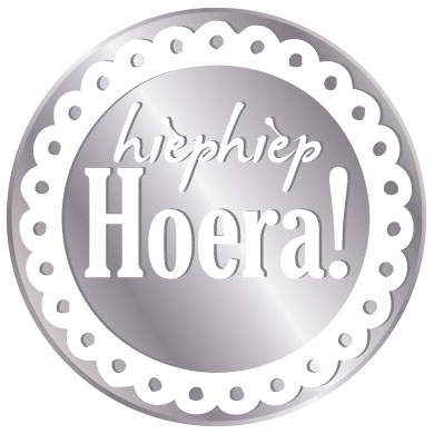 Stickers Rond Zilver &apos;Hiep hiep hoera&apos; afbeelding