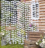 Bruiloft gordijn van witte bloemen