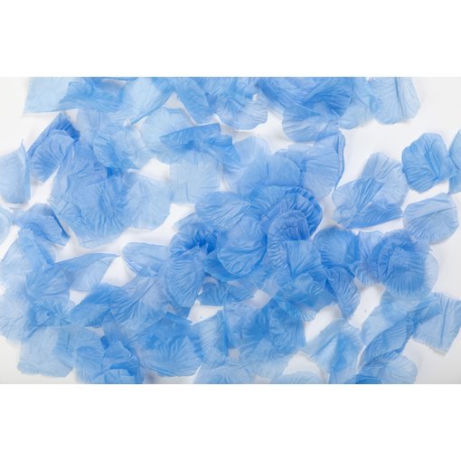 Lichtblauwe Rozenblaadjes