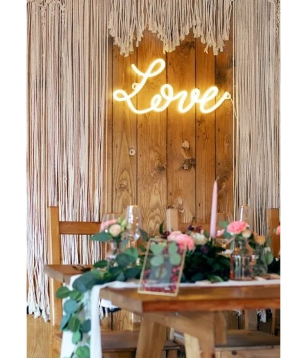 Love Neon Wit LED Verlichting (61cm)