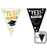 Vlaggenlijn 'Yes You Did It' zwart/wit (6m)