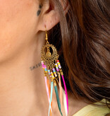 Oorbellen hippie veertjes multicolor