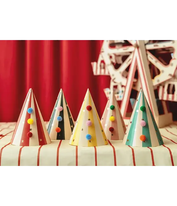 Party Hoedjes Met Pompons 16cm (6st)