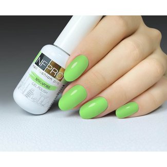 162-Singapore-gel-nail-polish-green