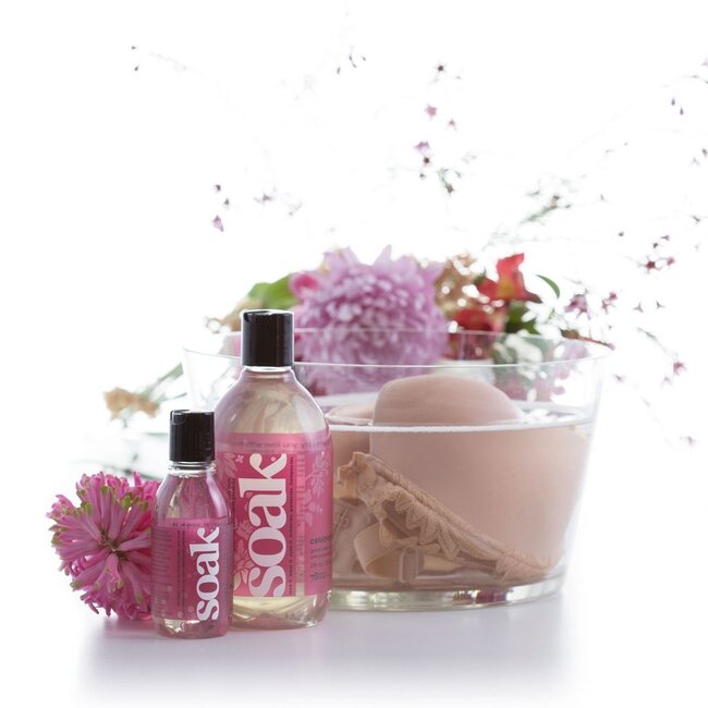 Soak Celebration 90 mL – Fruitige geur, reisformaat