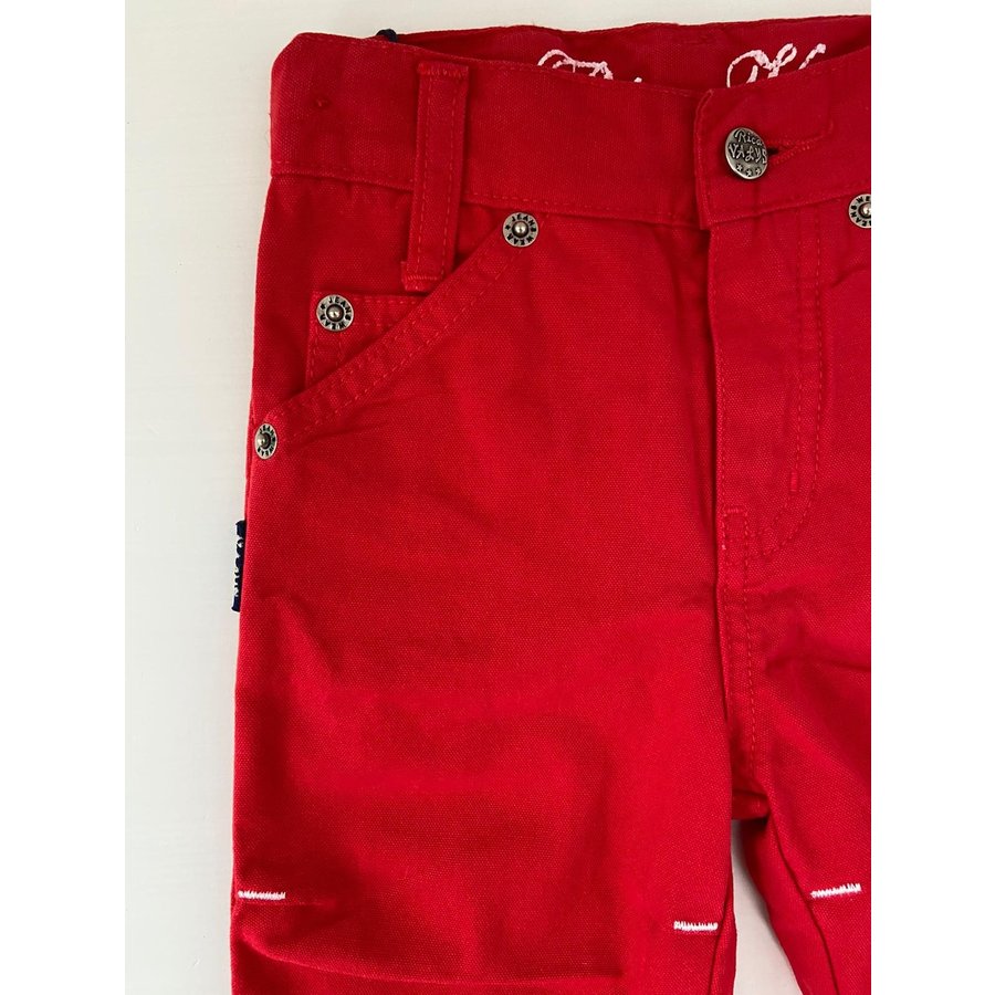 Rode broek met witte details