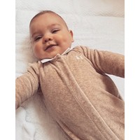 Babypakje Velours (Camel - Witte kraag) - Poetree Kids