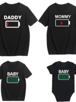 T-shirt Battery Family