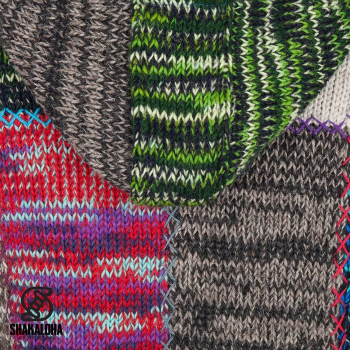 Shakaloha Shakaloha Gestrickte Wollweste Patch ZH Gemischtes mehrfarbiges Fell mit Fleecefutter und abnehmbarer Kapuze – Herren/Uni – Handgefertigt in Nepal aus Schafwolle