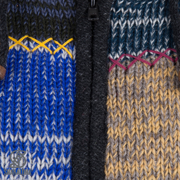 Shakaloha Shakaloha Gestrickte Wollweste Patch ZH Faded Multicolor mit Fleecefutter und abnehmbarer Kapuze – Damen – Handgefertigt in Nepal aus Schafwolle