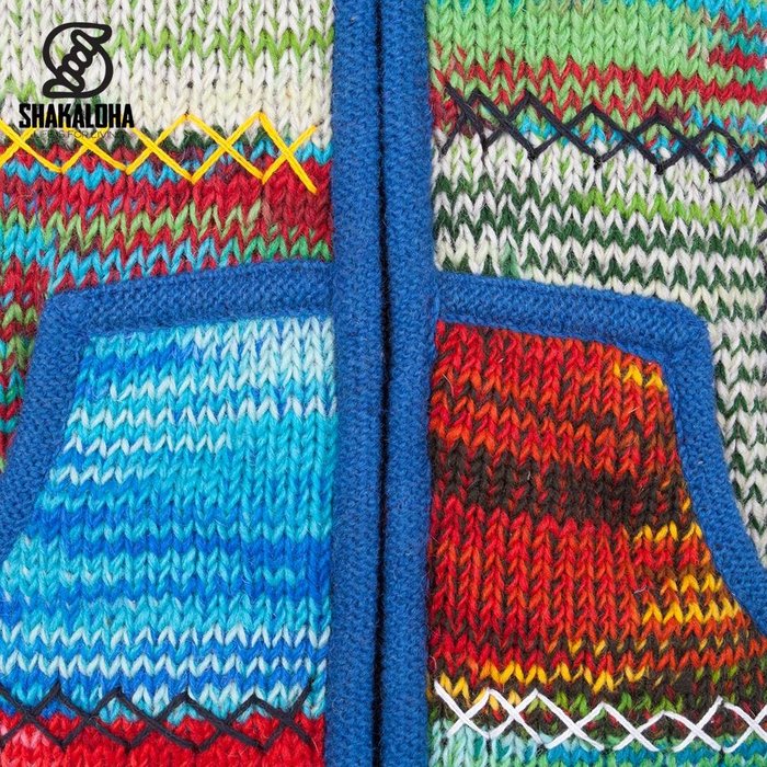Shakaloha Cardigan en laine tricoté Shakaloha Patch NH Fourrure multicolore avec doublure en polaire et capuche avec col intérieur - Femme - Fabriqué à la main au Népal à partir de laine de mouton