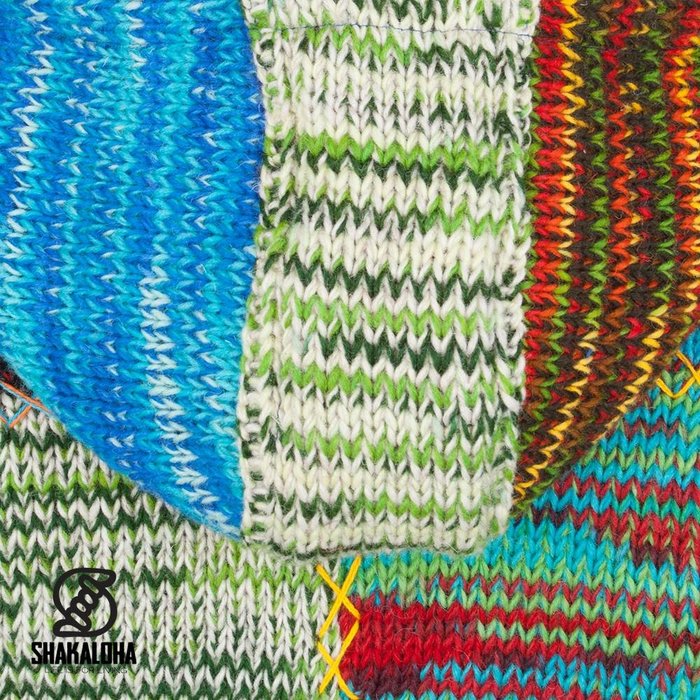 Shakaloha Cardigan en laine tricoté Shakaloha Patch NH Fourrure multicolore avec doublure en polaire et capuche avec col intérieur - Femme - Fabriqué à la main au Népal à partir de laine de mouton