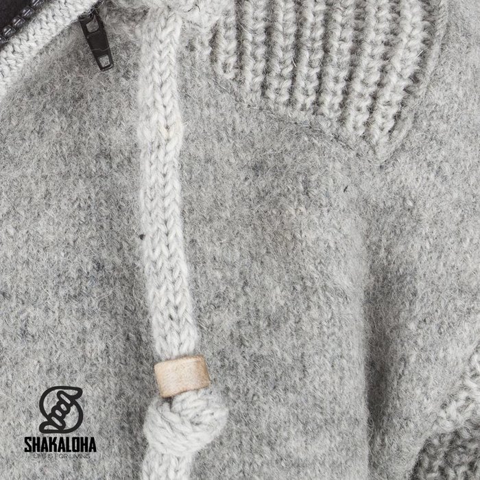 Shakaloha Shakaloha Gebreid Wollen Vest Finn Grijs met Fleece Voering en Afneembare Capuchon - Man/Uni - Handgemaakt in Nepal van Schapenwol