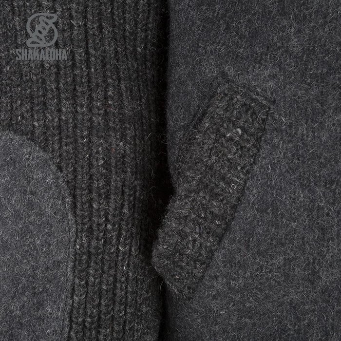 Shakaloha Cardigan en laine tricoté Shakaloha Finn Anthracite avec doublure en polaire et capuche amovible - Homme/Uni - Fabriqué à la main au Népal à partir de laine de mouton
