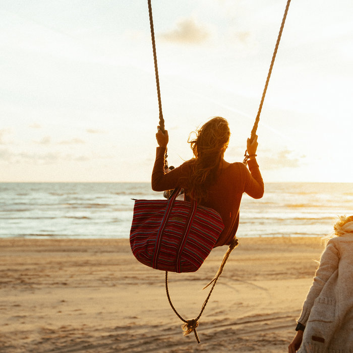 Shakaloha Strandtasche Heah rot gestreift