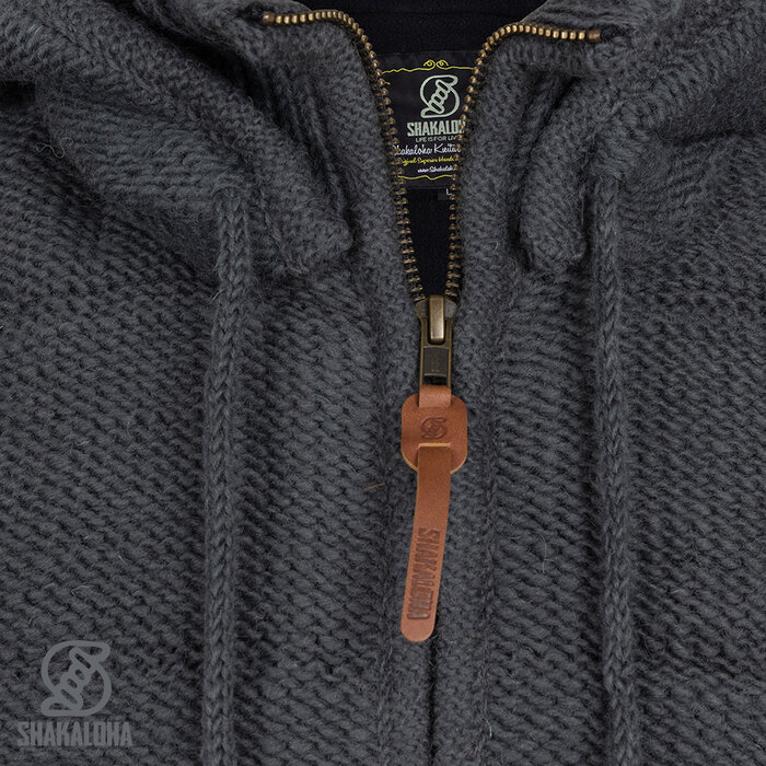 Shakaloha M Wodan gefärbte Holzkohle