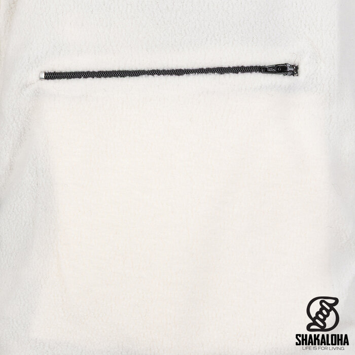 Shakaloha M Tundra Beige/Grijs – wollen herenvest met polyester fleece, YKK frontzip, afritsbare capuchon met anti-open knopje, kangoeroezak met fleecevoering + interne borstzak met rits, 2 wollen trekkoorden met houten ringen gegraveerd met Shakaloha‑logo, regular