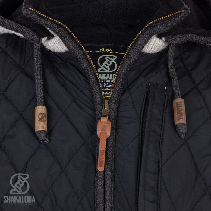 Shakaloha M Trail BeigeBlack – handgebreid wollen heren vest met fleece voering en winddicht borstpaneel (Made in Nepal)