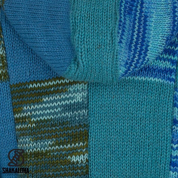 Shakaloha Chaleco de punto de lana Shakaloha con parche NH Aqua, forro polar, capucha y cuello interior - Mujer - Hecho a mano en Nepal con lana de oveja