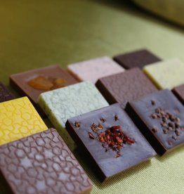 Moorish Collection flat chocolate