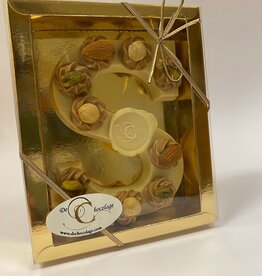 Gevulde chocoladeletter wit vegan met toefjes