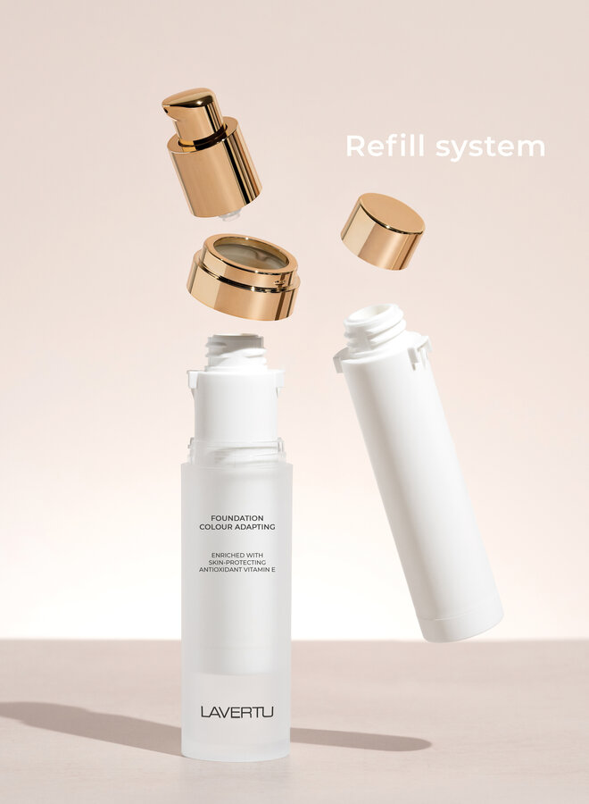 Colour Adapting Foundation with Vitamin E Refill