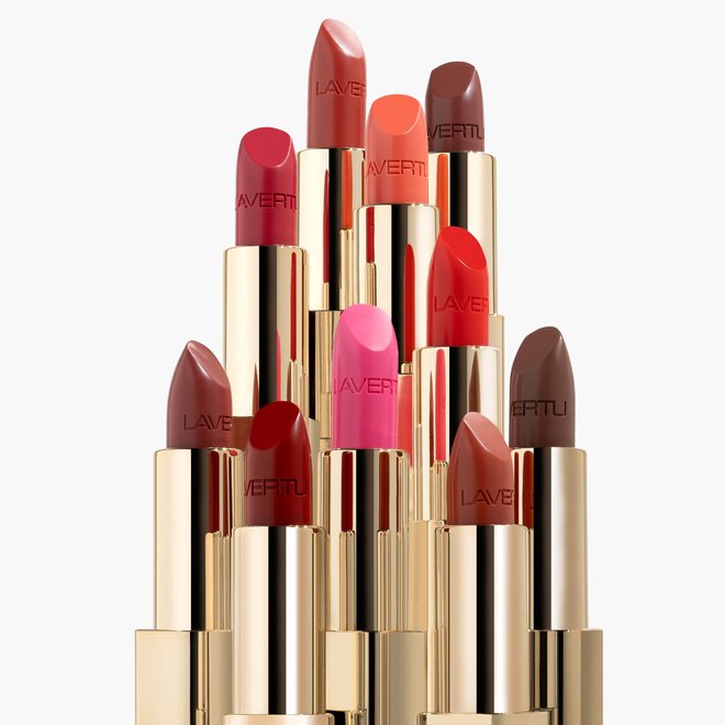 LAVERTU Lippenstift 34 Metanoia Rose - Pflegender Lippenstift mit angenehmer Textur und einem soften Finish in natürlichen Farbtönen.