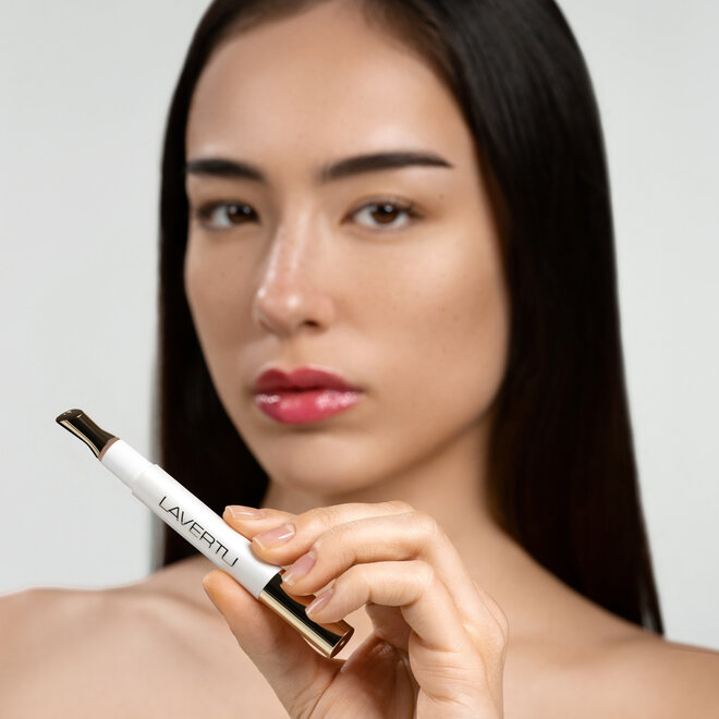 Renewal Adaptive Lip Oil