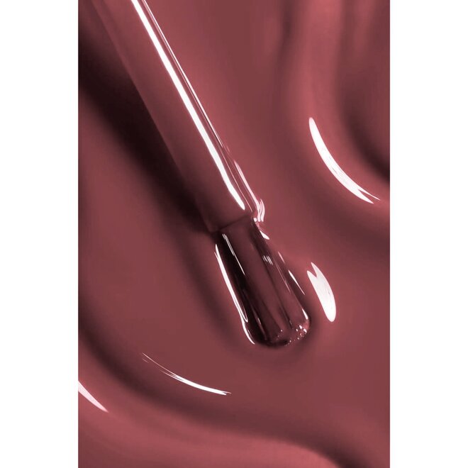 LAVERTU Nail Polish 41 Nude – Long-lasting, caring nail polish with a glossy finish and vegan formula.