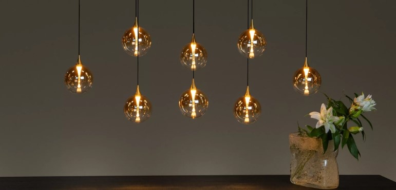 Breng je interieur tot leven met stijlvolle verlichting van Light Collection.