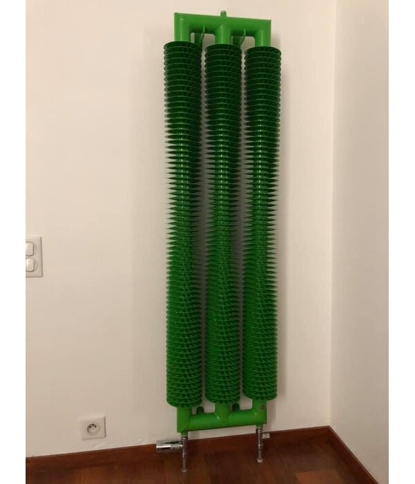 HOTHOT RETRO REVOLUTION HT III - Radiateur design vertical - Haute performance