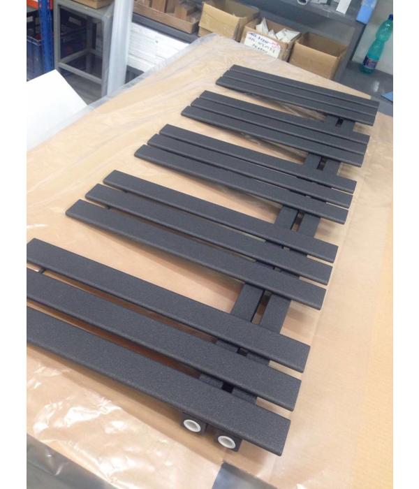 HOTHOT Radiator in Black Pearl texture HOTHOT 85